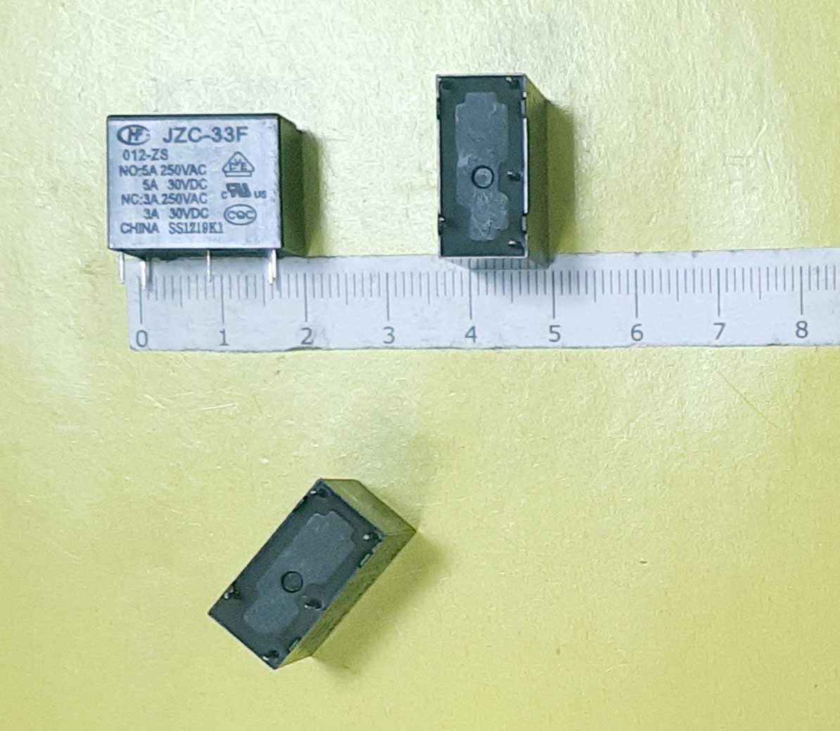 Реле JZC-33F 012-ZS (HF33F/012)